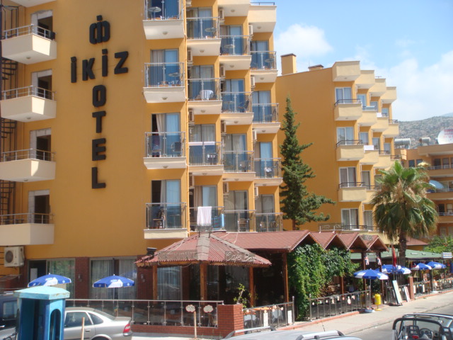 Kleopatra İkiz Otel